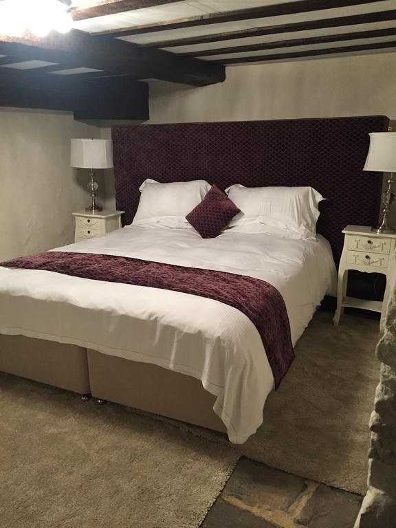 Stanhope Old Hall Bed And Breakfast ภายนอก รูปภาพ